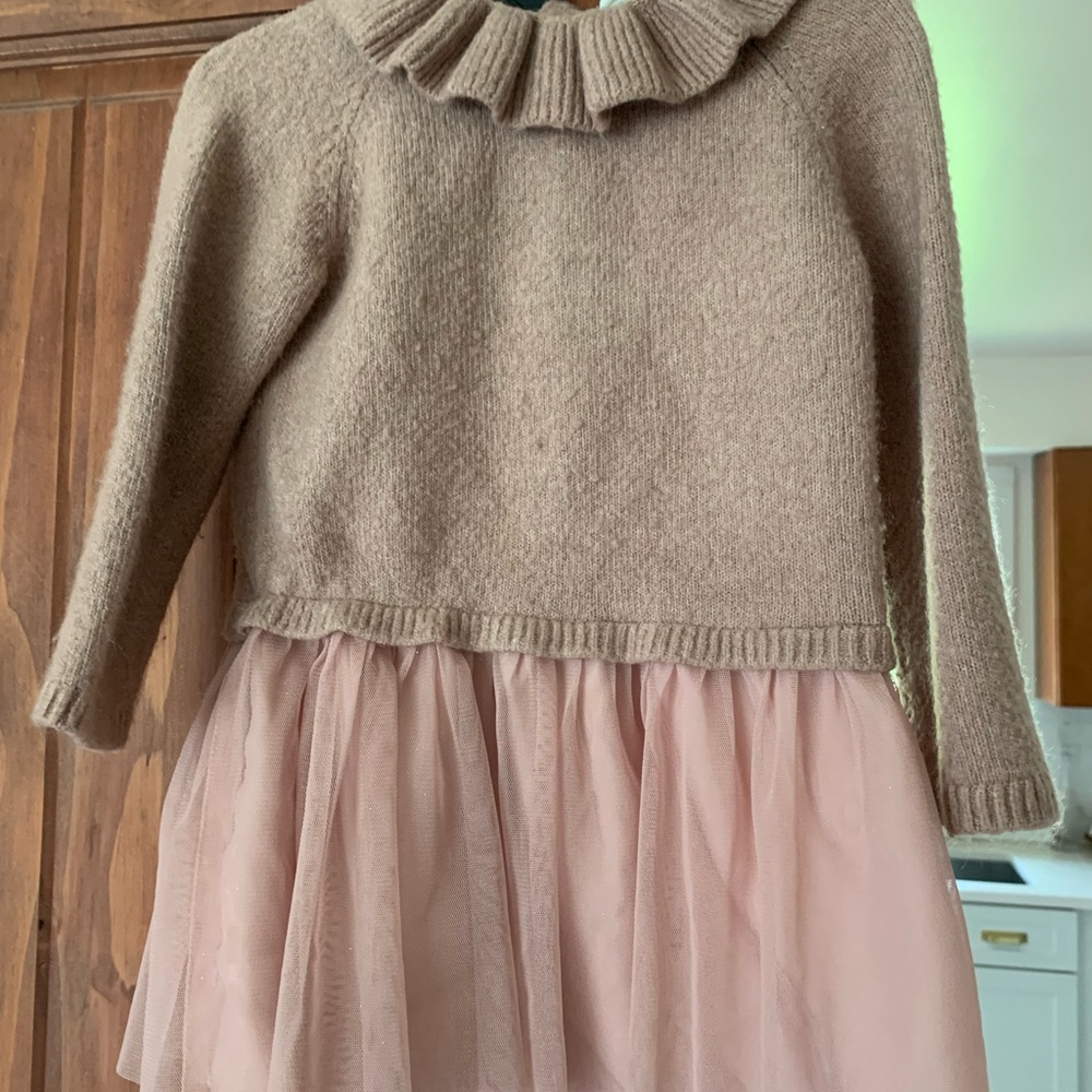 H & M ruffle collar sweater dress with tulle skirt